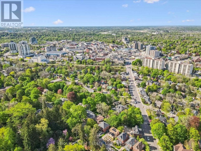 80 QUEEN STREET, Guelph (St. George's), Ontario, N1E4R8