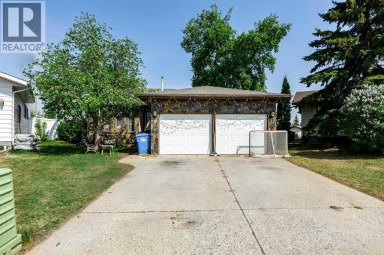 20 Goard Close Red Deer Alberta photo 1
