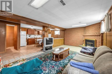 7 DAYSTROM DRIVE Toronto (Humbermede) Ontario photo 21