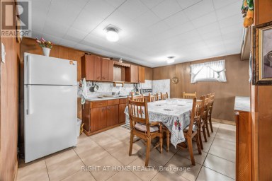7 DAYSTROM DRIVE Toronto (Humbermede) Ontario photo 23