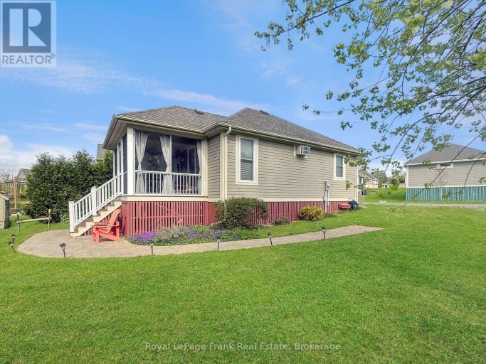 85 - 87 BUTTERNUT LANE, Prince Edward County (Athol Ward), Ontario, K0K1P0