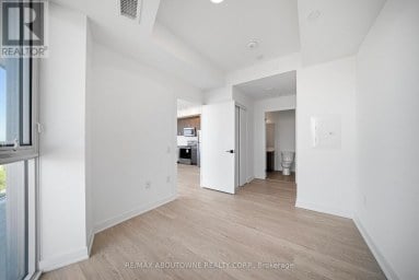 516 - 2782 BARTON STREET Hamilton (Riverdale) Ontario photo 19