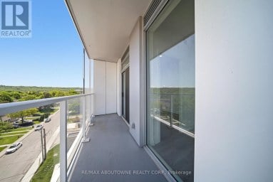 516 - 2782 BARTON STREET Hamilton (Riverdale) Ontario photo 24