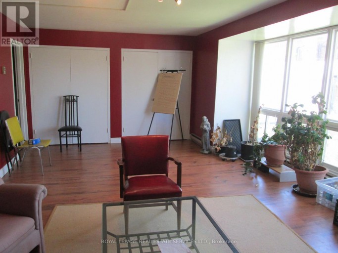 276 GLADSTONE AVENUE, Toronto (Little Portugal), Ontario, M6J3L6