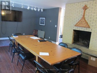276 GLADSTONE AVENUE Toronto (Little Portugal) Ontario photo 4