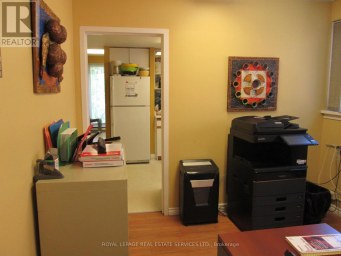 276 GLADSTONE AVENUE Toronto (Little Portugal) Ontario photo 5