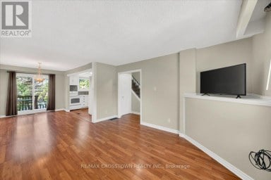 121 - 1095 MISSISSAGA STREET W Orillia Ontario photo 8