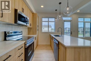 14832 1 Street NW Calgary Alberta photo 1