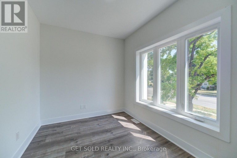 8 - 6701 THOROLD STONE ROAD, Niagara Falls (Stamford), Ontario, L2J1B3