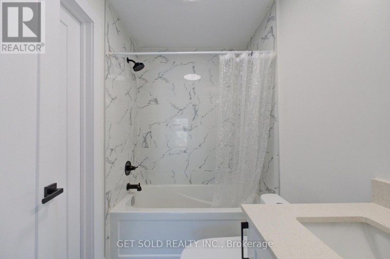 8 - 6701 THOROLD STONE ROAD, Niagara Falls (Stamford), Ontario, L2J1B3
