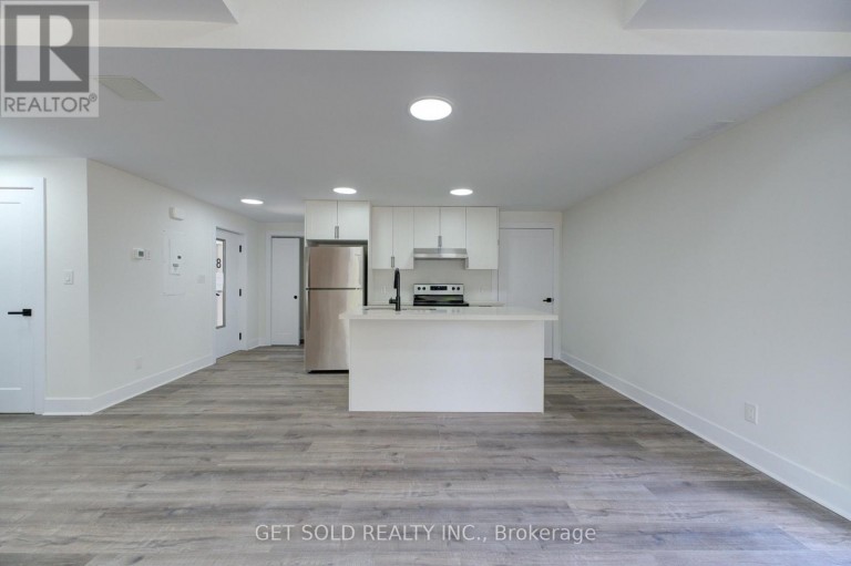 8 - 6701 THOROLD STONE ROAD, Niagara Falls (Stamford), Ontario, L2J1B3