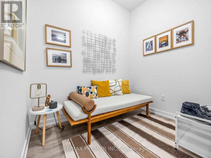 615 - 2300 ST CLAIR AVENUE W, Toronto (Junction Area), Ontario, M6N0B3