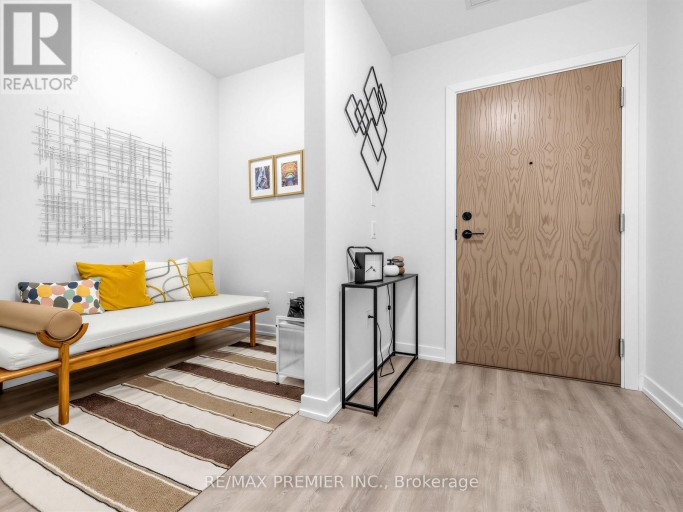 615 - 2300 ST CLAIR AVENUE W, Toronto (Junction Area), Ontario, M6N0B3