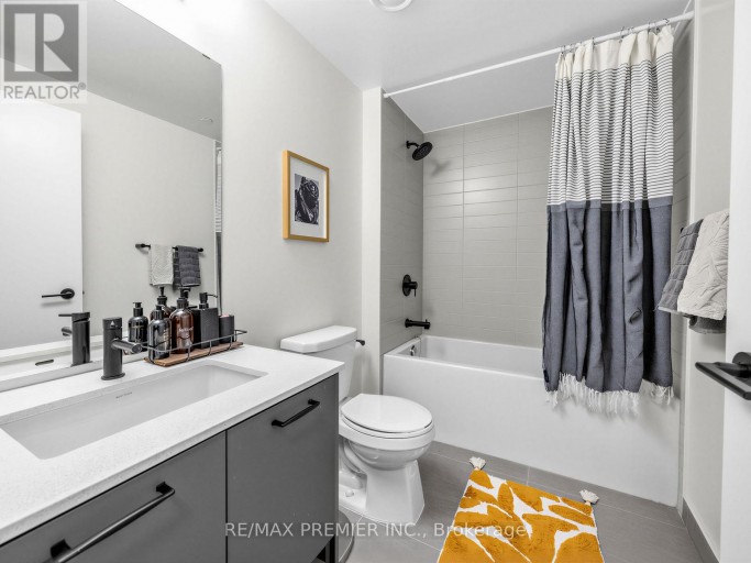 615 - 2300 ST CLAIR AVENUE W, Toronto (Junction Area), Ontario, M6N0B3