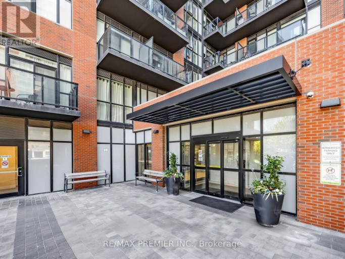 615 - 2300 ST CLAIR AVENUE W, Toronto (Junction Area), Ontario, M6N0B3
