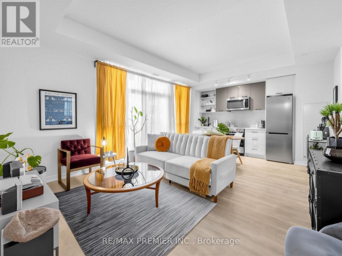 615 - 2300 ST CLAIR AVENUE W, Toronto (Junction Area), Ontario, M6N0B3
