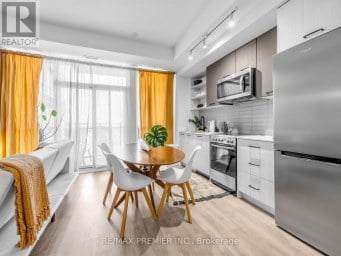 615 - 2300 ST CLAIR AVENUE W Toronto (Junction Area) Ontario photo 9