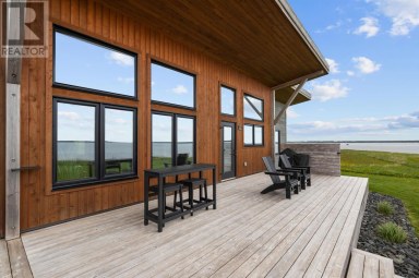 61 Battery Crescent Georgetown Prince Edward Island photo 43