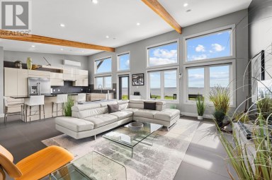 61 Battery Crescent Georgetown Prince Edward Island photo 7
