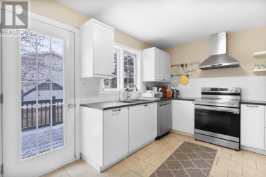 42 Cortland Street Street Charlottetown Prince Edward Island photo 12