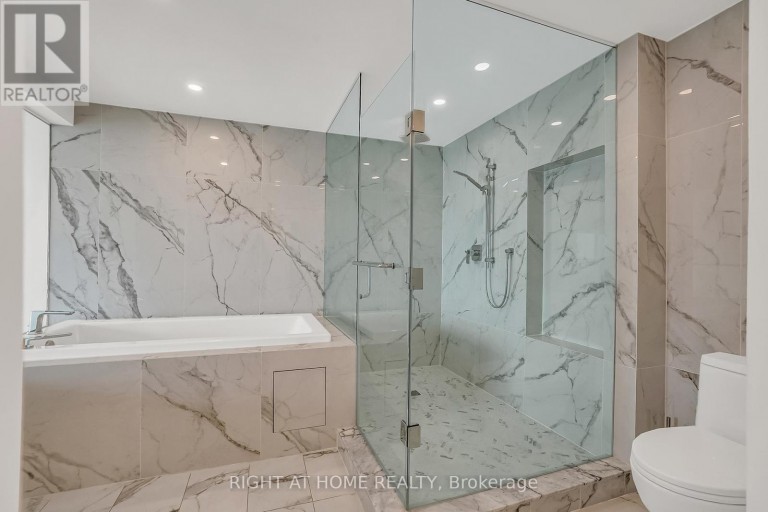 3008 - 99 HARBOUR SQUARE, Toronto (Waterfront Communities), Ontario, M5J2H2