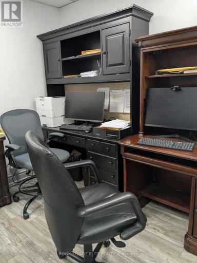 202 - 1150 EGLINTON AVENUE E, Mississauga (Northeast), Ontario, L4W2M6