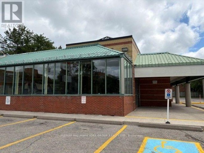 2 - 14879 YONGE STREET, Aurora (Aurora Village), Ontario, L4G1A1