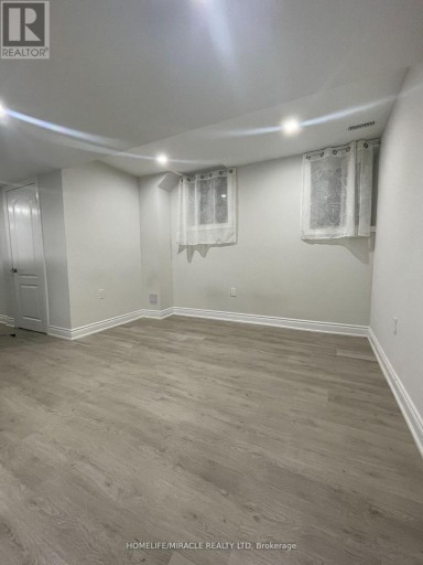9 HUMBERSTONE CRESCENT, Brampton (Northwest Brampton), Ontario, L7A4C3