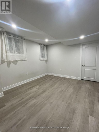 9 HUMBERSTONE CRESCENT, Brampton (Northwest Brampton), Ontario, L7A4C3