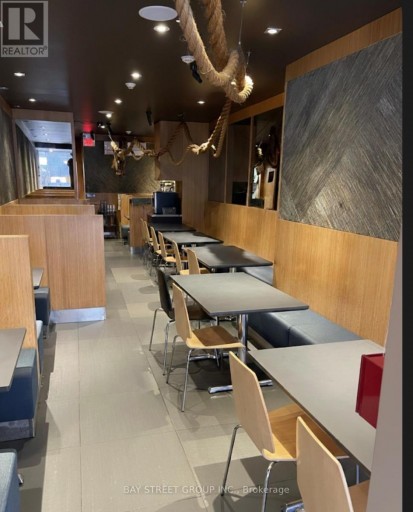 650 YONGE STREET, Toronto (Bay Street Corridor), Ontario, M4Y2A6