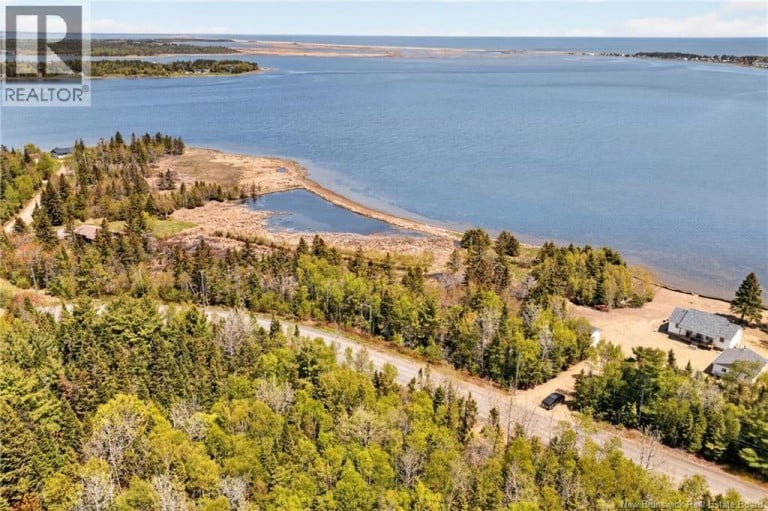 3.36 Acres Rue De L'outarde, Pointe-des-robichaud, New Brunswick (id Nb140557)