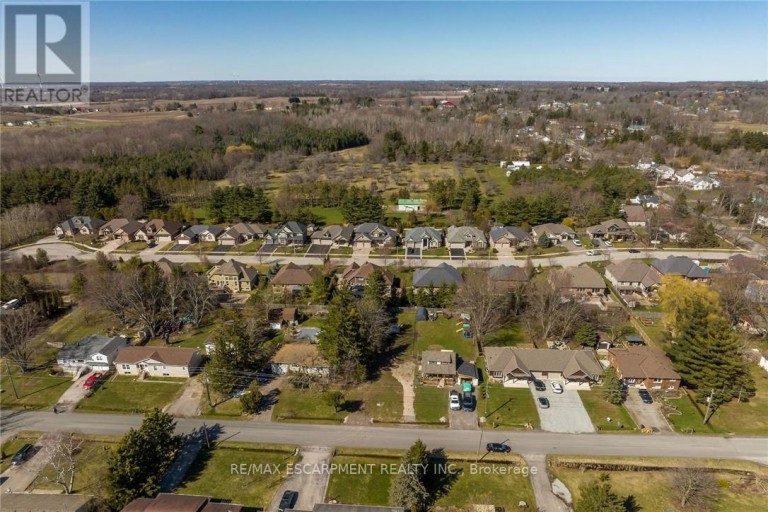 815 FOSS ROAD, Pelham (Fenwick), Ontario, L0S1C0