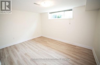 BSMT - 550 GLENCAIRN AVENUE Toronto (Englemount-Lawrence) Ontario photo 6