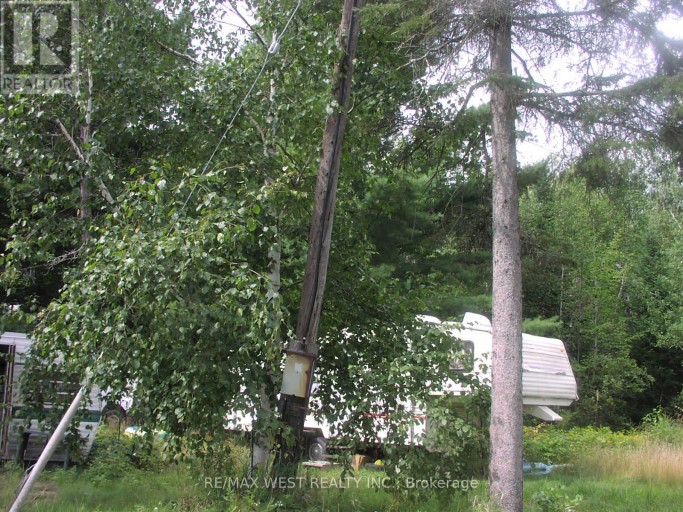 2 CURRY POINT ROAD, Markstay-Warren, Ontario, P0M2G0