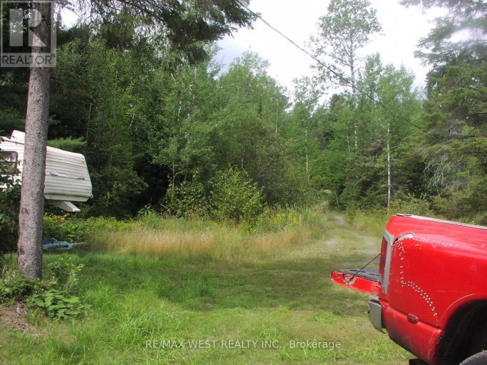 2 CURRY POINT ROAD, Markstay-Warren, Ontario, P0M2G0