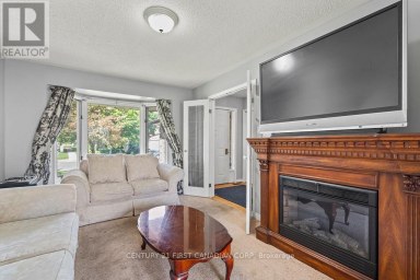 106 PINE VALLEY DRIVE London South (South N) Ontario photo 12