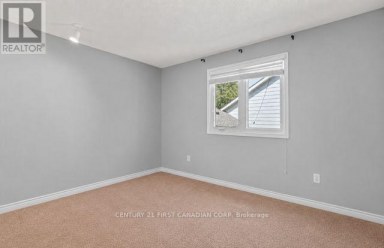106 PINE VALLEY DRIVE London South (South N) Ontario photo 35