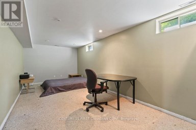 106 PINE VALLEY DRIVE London South (South N) Ontario photo 37