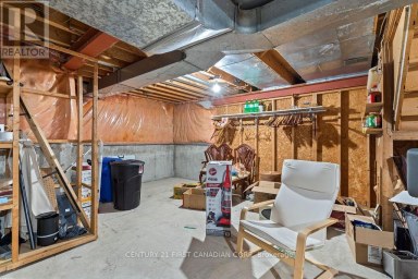 106 PINE VALLEY DRIVE London South (South N) Ontario photo 40