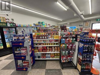 1651 ERBS ROAD Waterloo Ontario photo 3