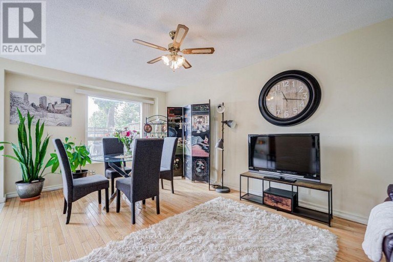 9 BUR OAK WAY, Toronto (Glenfield-Jane Heights), Ontario, M3L2G3