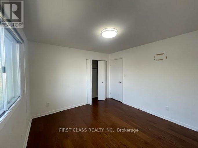 N3 - 93 PECKHAM AVENUE, Toronto (Newtonbrook West), Ontario, M2R2V4