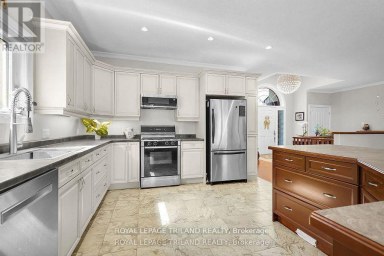 7119 CLAYTON WALK London South (South V) Ontario photo 11