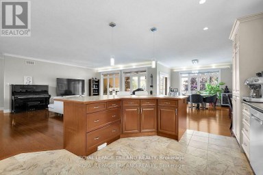 7119 CLAYTON WALK London South (South V) Ontario photo 13