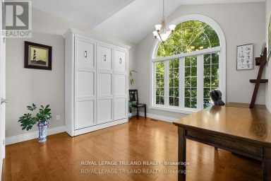 7119 CLAYTON WALK London South (South V) Ontario photo 22