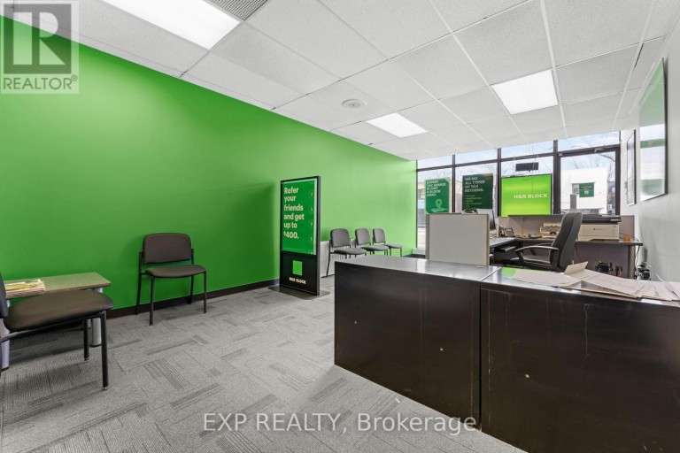 258 LAKESHORE ROAD E, Mississauga (Port Credit), Ontario, L5G1G9