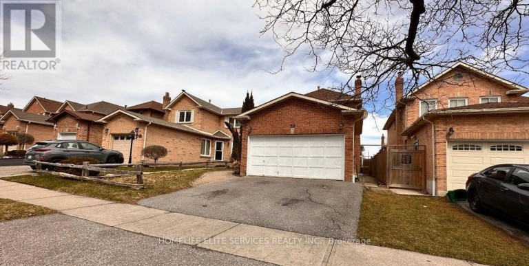 29 BRIGHTLY DRIVE, Ajax (Central West), Ontario, L1T1S5