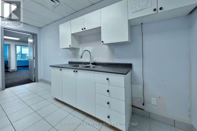 240 - 7050 WESTON ROAD Vaughan (Steeles West Industrial) Ontario photo 35
