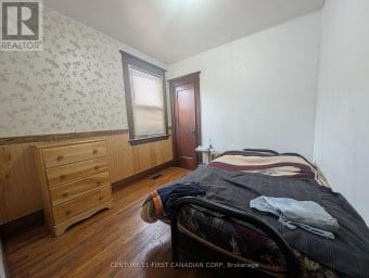1169 OXFORD STREET E London East (East G) Ontario photo 13