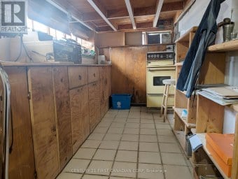 1169 OXFORD STREET E London East (East G) Ontario photo 7